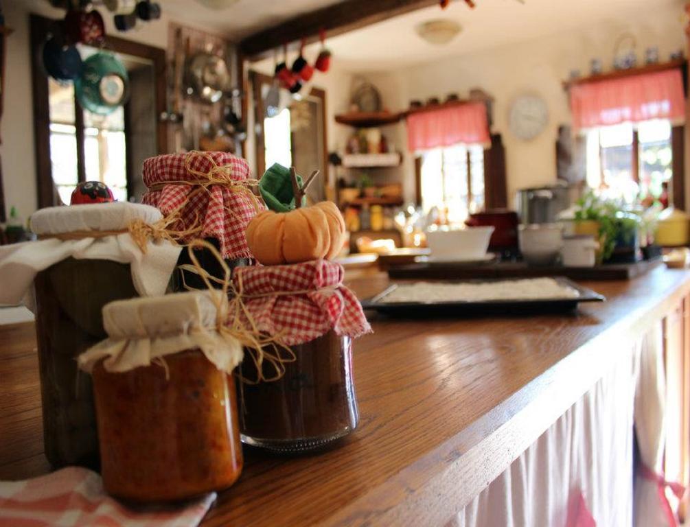 Rural Tourism Family Ravlic Pensionat Muzilovcica Eksteriør billede